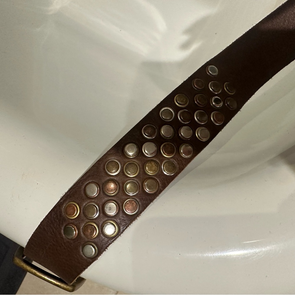 Leatherock belt.